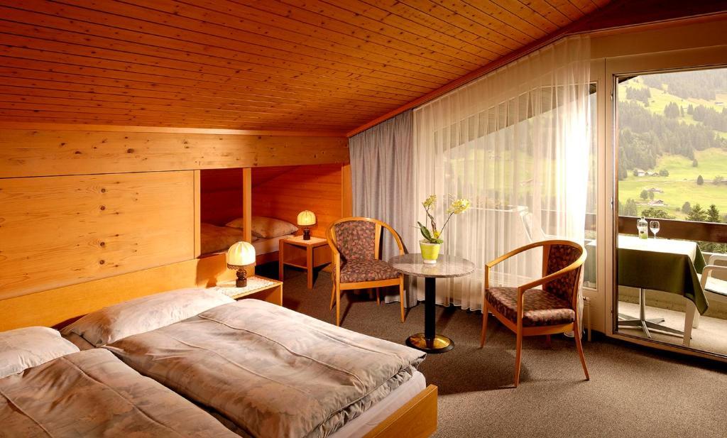 Hotel Crystal Adelboden Chambre photo